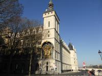 Paris - älteste Uhr an Conciergerie