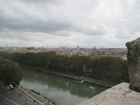 Blick auf den Tiber und die Stadt