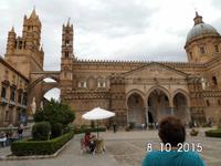  Fassade des Domes