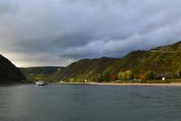 169 Rhein mit Burg Maus