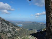 Blick von den türkischen Mühlen zum künstlichen Wasserspeicher Kretas