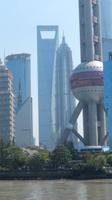Shanghai, Hafenrundfahrt