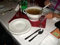 Traditionelles Mittagessen in Cigoc