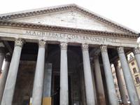 Säuleneingang des Pantheons in Rom