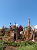 273. Indein Pagodenfeld, Inle Lake, Myanmar