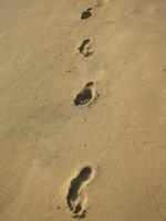 Fußspuren im Sand