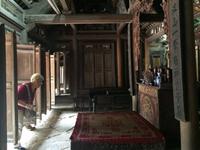 127 Viet-Haus - Bitte buecken