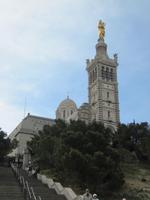 Blick von unten auf die Kathedrale