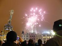 Neujahrsfeuerwerk auf dem Markt von Olomouc