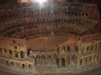 Korkmodell des Colosseums auf der Johannisburg in Aschaffenburg