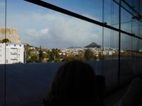 Blick vom Akropolismuseum auf die Stadt