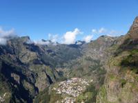 024. Blick vom Eira do Serrado ins Nonnental, Madeira
