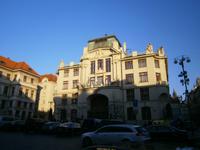 Ein altes Rathaus der Stadt