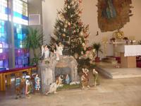 Moderne Kirchenfenster in der Pfarrkirche Spittal.