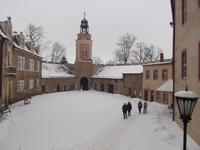Wolkenburg, Gruppe im Innenhof