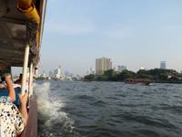 08.02.2016: Bangkok - Bootsfahrt auf dem Chao Phraya-Fluss...