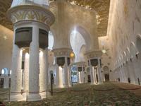 Im Innenraum der Moschee