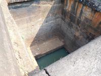 Treppenbrunnen in den Felsen gehauen, buddhistisches Kloster von Udaigiri