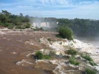 Argentinische Wasserfälle in Iguaçu