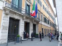 Wachablösung im Regierungsviertel ...