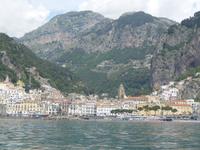 Amalfi vom Boot aus betrachtet