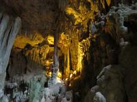 Spiel der Natur in den Grotten von Castellana