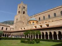Monreale Kathedrale Kreuzgang