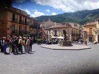 Piazza Castelbouno