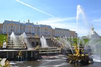 Die große Kaskade in Peterhof