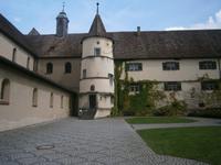 Der Innenhof des Münsters von Mittelzell