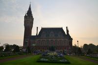 001 Calais, Rathaus