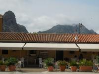 006 Sardinien - Dorfkneipe in San Pantaleo