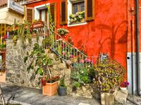 035 Sardinien - Häuserfassade in Porto Cervo