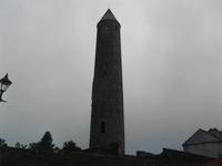 Typischer Rundturm in Killala