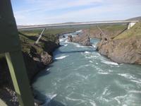 Straßenbrücke über den Fluss am Godafoss
