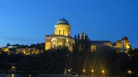 Esztergom bei Nacht