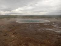 mit kochenden Geysiren