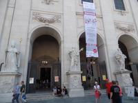 Eingang Dom zu Salzburg