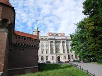 Barbakan Krakowski und Weg in die Altstadt Krakaus