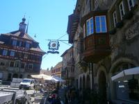 Überall auch wunderbar gestaltete Ausleger