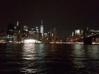 Skyline von Manhattan bei Nacht