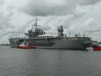 Memel -Kriegsschiff liegt im Hafen