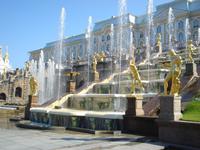 Peterhof: große Kaskade