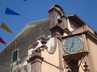 Uhr an Rosario Kirche