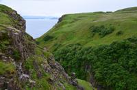 408 Skyerundfahrt, Steilküste bei Lealt