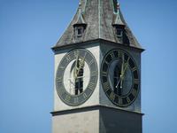 Die St. Peter-Kirche hat das größte Zifferblatt Europas