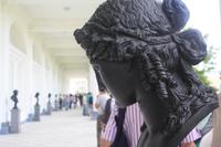 Bronzeskulpturen in der Cameron-Galerie