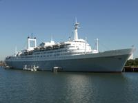 Rotterdam Hafenrundfahrt - ehemaliges Kreuzfahrtschiff Rotterdam