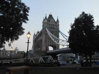  Blick vom Hotel auf die Tower-Bridge