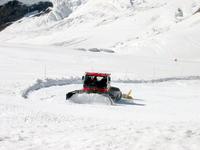 Pistenfahrzeug auf dem Jungfraujoch